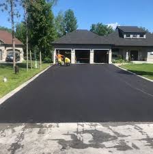  Wausau, WI Driveway Paving Services Pros